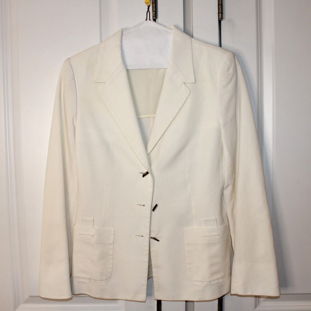 SALVATORE FERRAGAMO Off-White Cotton Notched Lapel Blazer | US 10